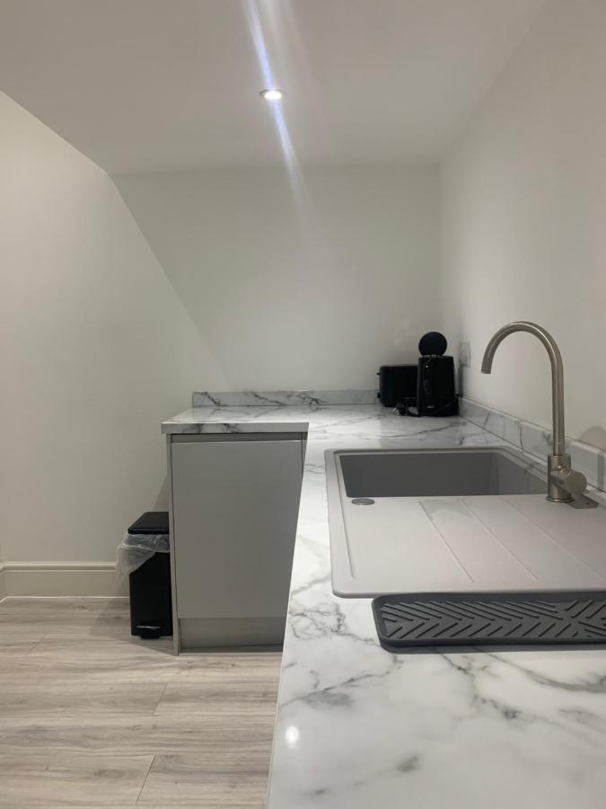 #5 Grimston St Apartment Near Hull New Theatre And Connexin Live Кингстон-апон-Халл Экстерьер фото